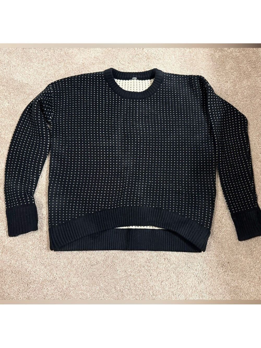 Lululemon Yogi Crew Neck Sweater Black with Hearts